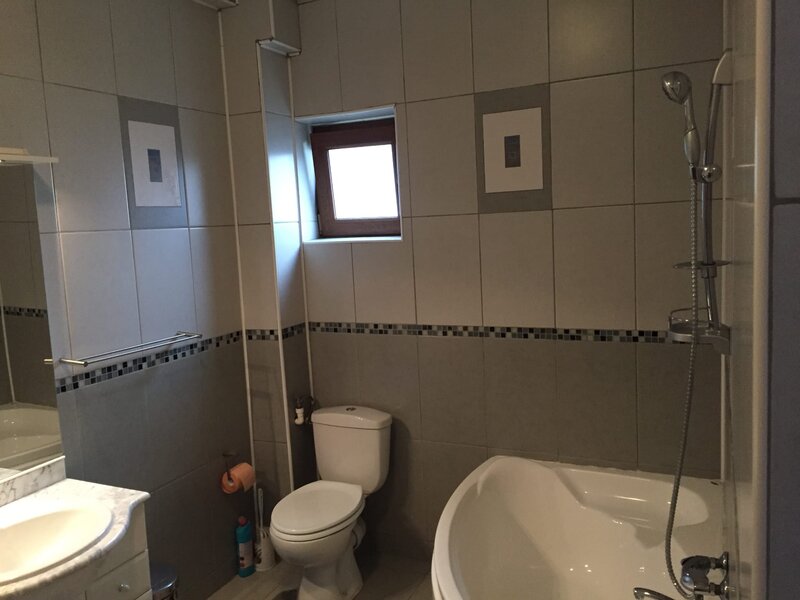 Ilfov, vila in Otopeni, langa Primarie.